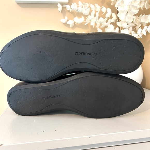 Bruno Magli Men’s Slip on Leather Dress Shoes Black Size 12 - Picture 8 of 17